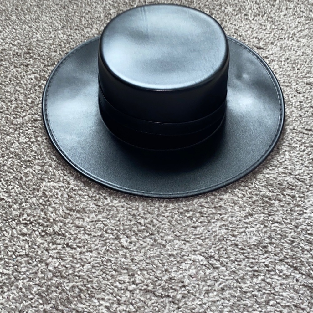 Spirit Halloween hat and mask